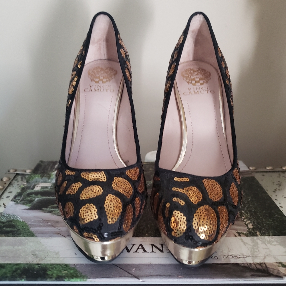 Vince Camuto platform stilettos 8.5